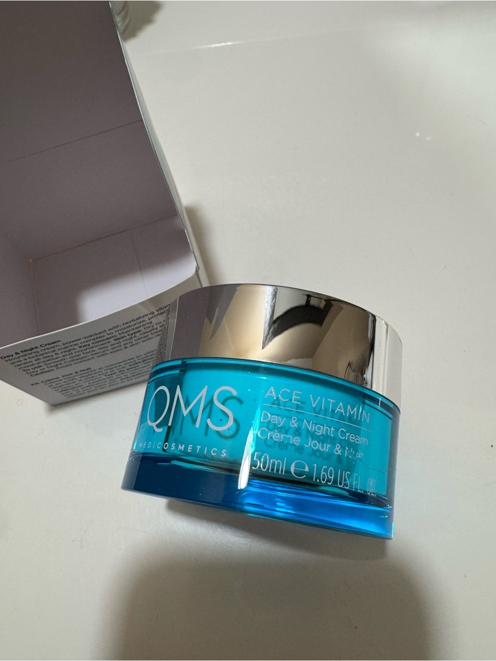 QMS Ace Vitamin Day & Night Cream — Hydrating Blue Jar - Picture 2 of 5